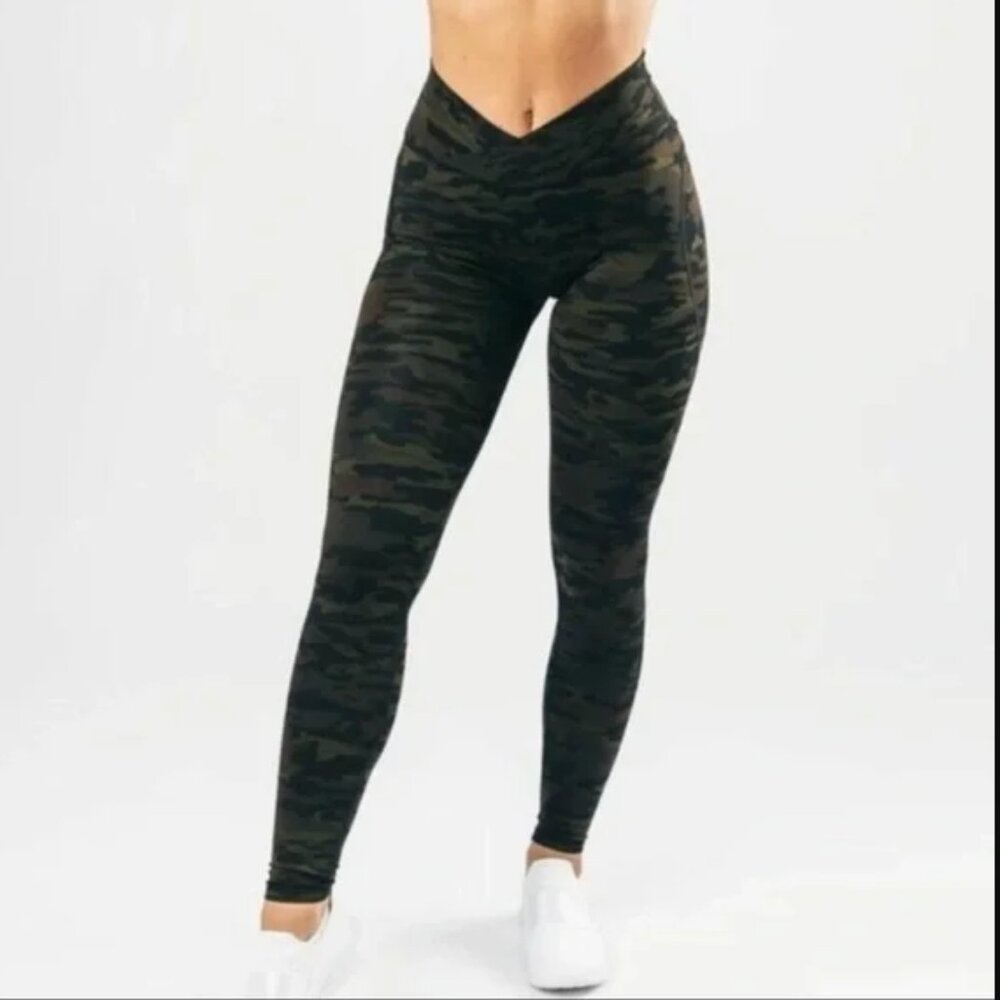 Alphalete Camo Leggings